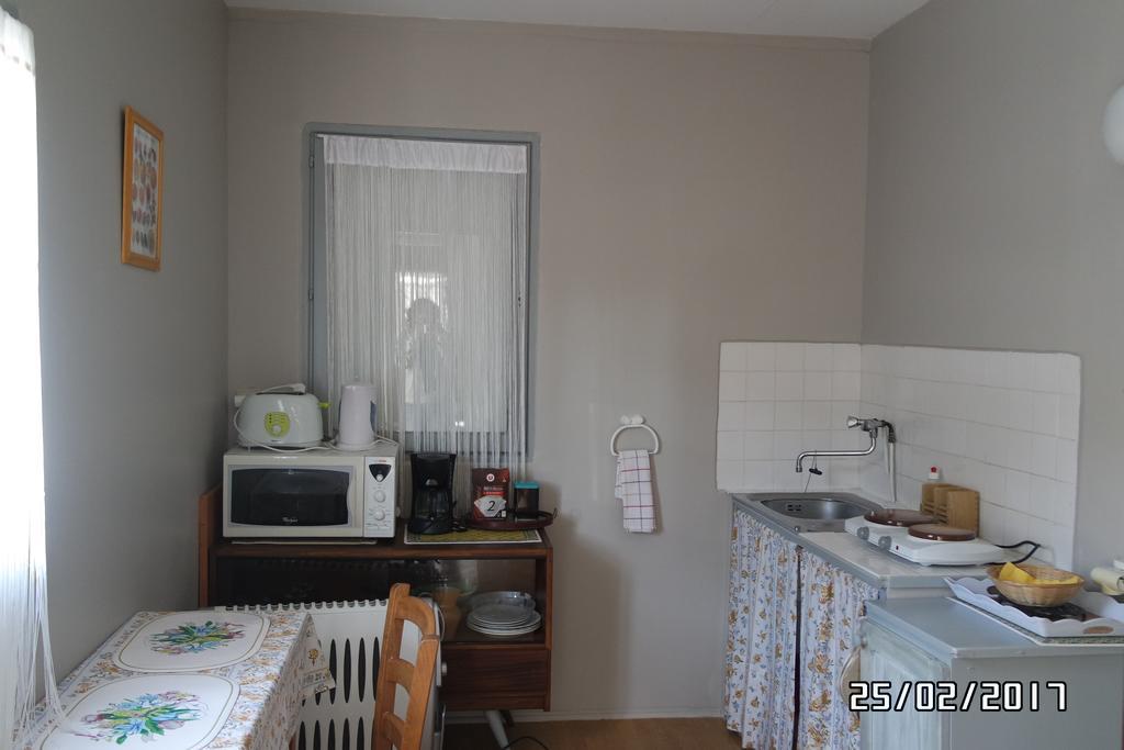 Mas Grimaud - Gite- Studio Et Chambres D'Hotes Familiales Eygalières Esterno foto