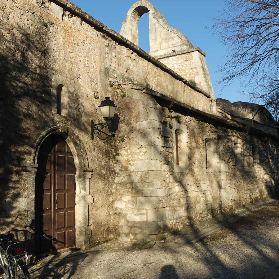 Mas Grimaud - Gite- Studio Et Chambres D'Hotes Familiales Eygalières Esterno foto